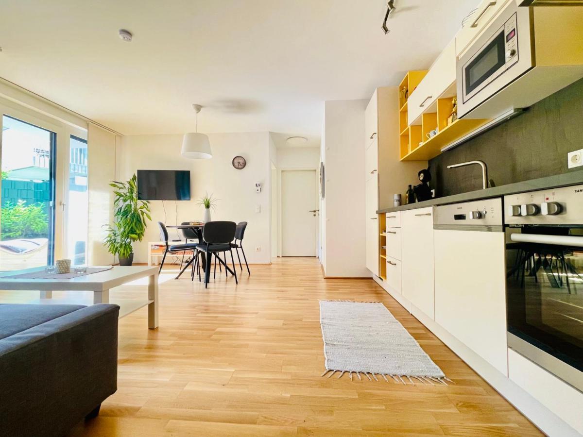 Topmodernes Sonnenwohnen Apartment Bei U-Bahn Und Therme Wien Oberlaa, 15 Min Bis Stephansplatz Εξωτερικό φωτογραφία